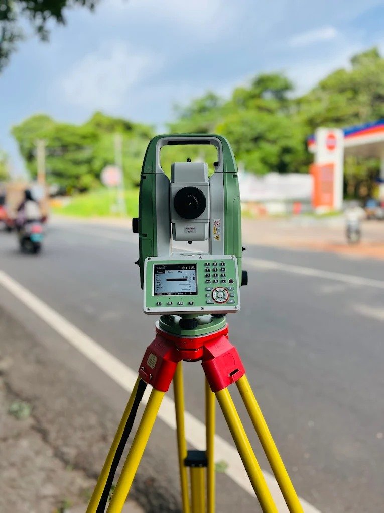 Calibre Survey Total Station Machine